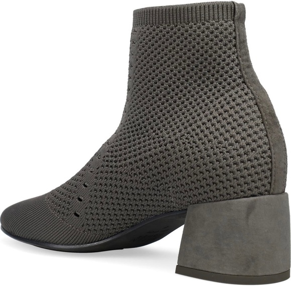 Eileen Fisher “Honey” stretch knit bootie, size 8.5 - Picture 6 of 6